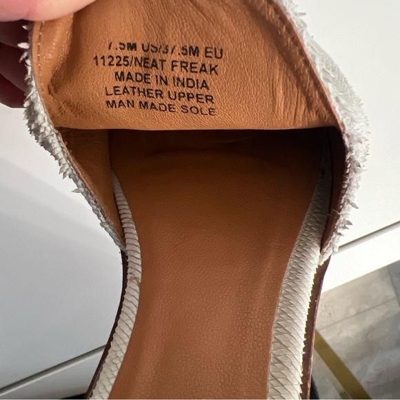 Diba True Neat Freak Women’s Tassel Loafers Size 7.5M Beige Leather Upper - Picture 6 of 8